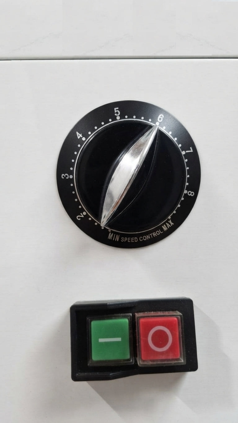 Impastatrice planetaria - 7 lt - velocità variabile - inclusi frusta spatola e uncino